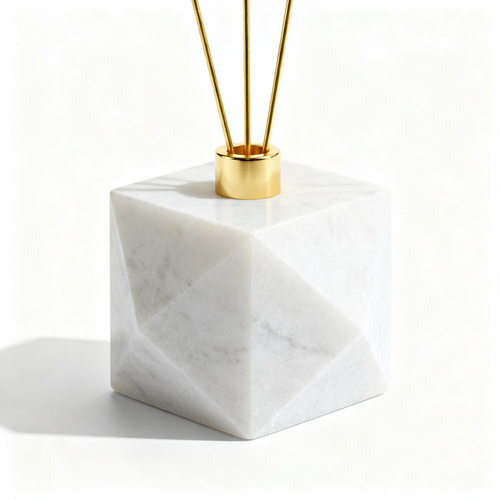 🌿 Marble Glow Reed Diffuser, a Gold-Accented Home Fragrance Statement for Calm, Beautiful Everyday Spaces